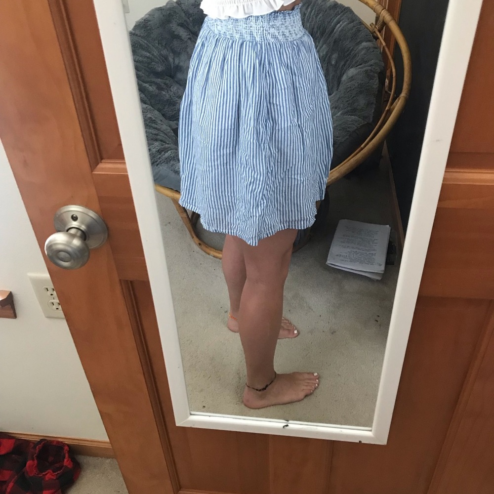 blue and white striped skirt - Picture 5 of 5